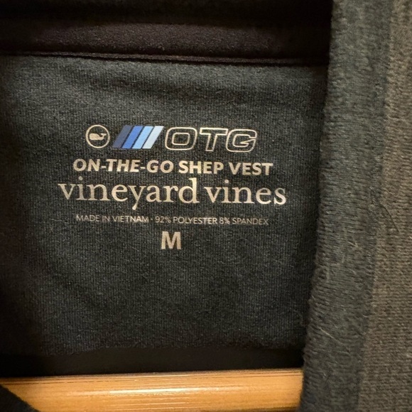 Vineyard Vines On-The-Go Shep Men's Gray Vest Sz M NWOT! - Picture 2 of 13